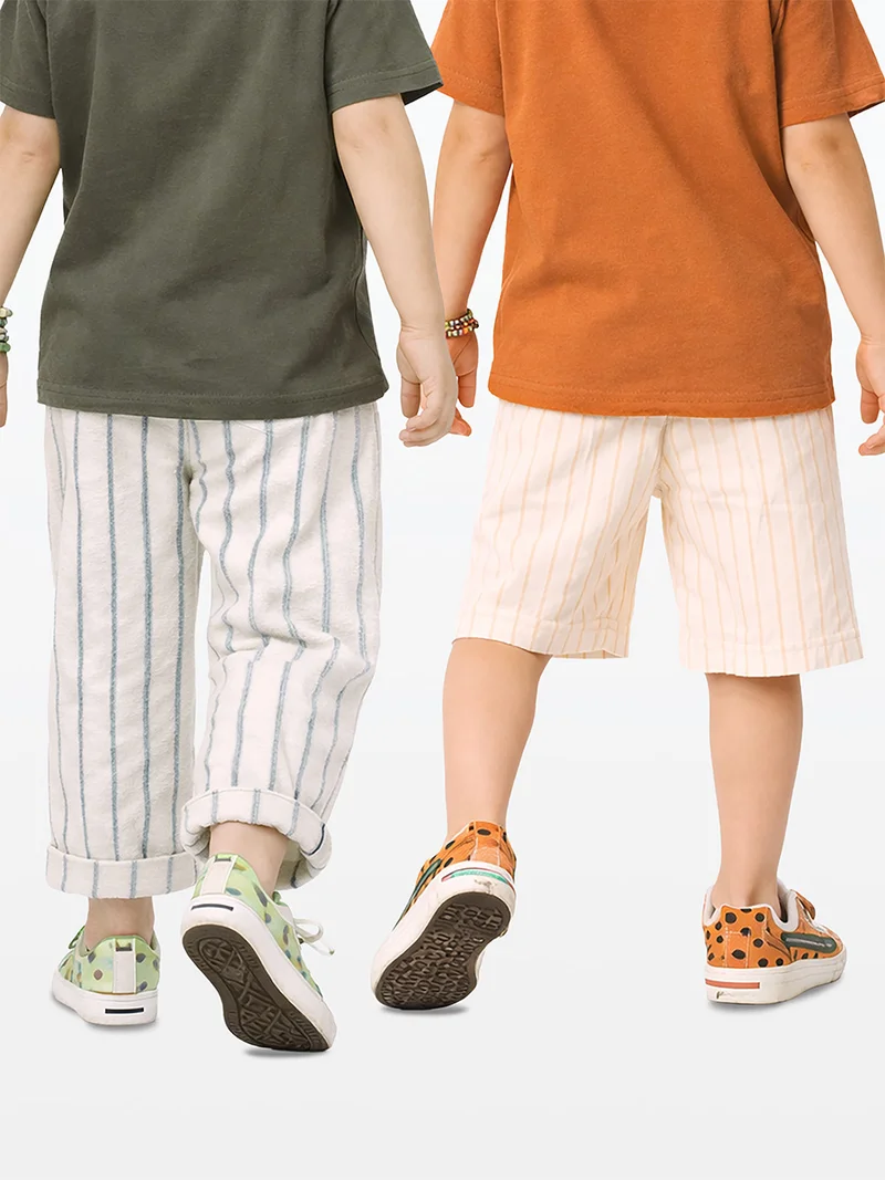 دينوكيدس شورت وبنطلون للأولاد عبوة من قطعتين بمظهر كتان قطني